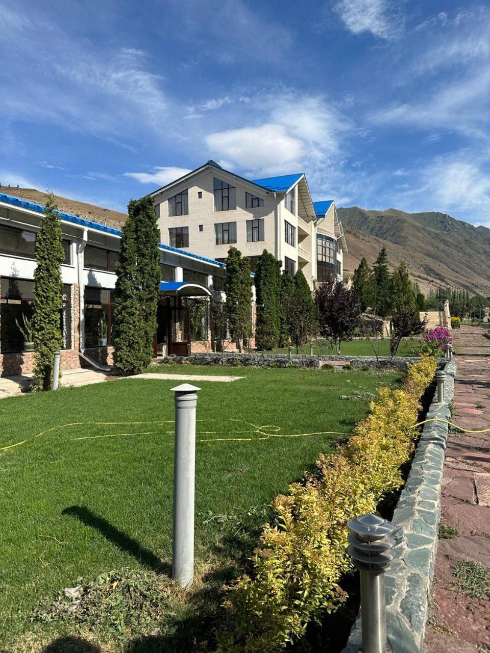 Mountain View Hot Spring Resort Kara-Bulak Exterior foto